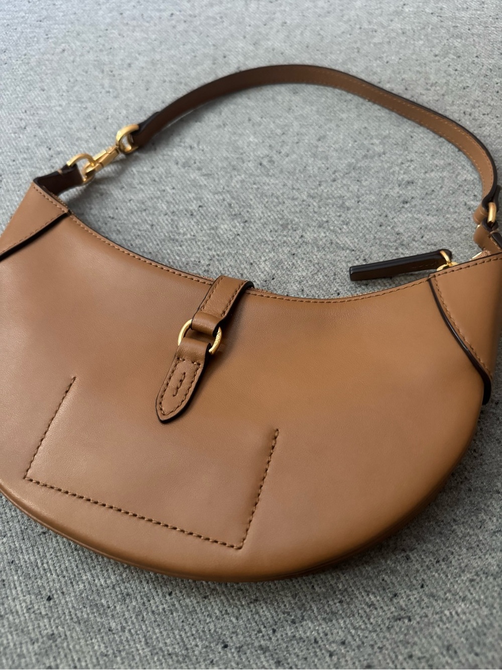 Polo by Ralph Lauren Caramel Calfskin Crescent Shoulder Bag with Gold Hardware - Picture 6 of 9